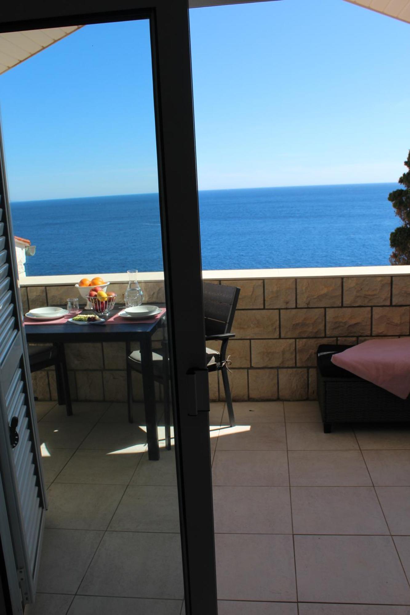 Kiki'S Haven By Villa Kristonia Hvar Town Eksteriør billede